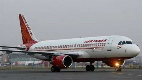தொழில்நுட்ப கோளாறு: நேபாளம் புறப்பட்ட விமானம் டெல்லியில் தரையிறக்கம்

