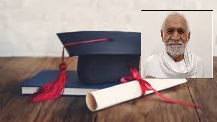 அரியானா: 85 வயதில் முதுகலைப் பட்டம் பெற்ற முன்னாள் ராணுவ வீரர் - தொடர்ந்து படிக்க ஆர்வம்