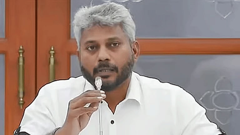 முதல்-அமைச்சரின் லண்டன் பயணம்: அண்ணாமலையின் விமர்சனத்துக்கு மரிய வில்சன் பதிலடி