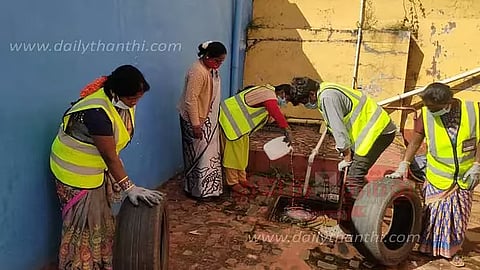 டெங்கு தடுப்பு பணி
