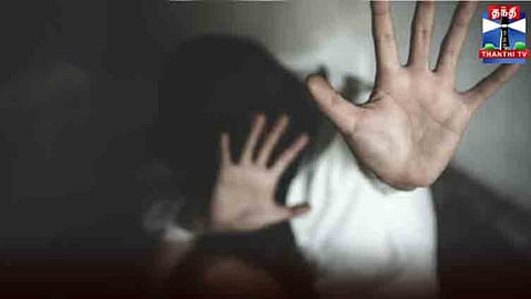 டெல்லியில் 17 வயது சிறுமிக்கு கூட்டு பாலியல் வன்கொடுமை.