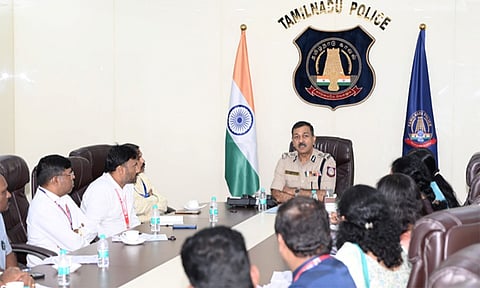 11 வங்கிகளின் மூத்த அதிகாரிகளுடன் காவல்துறை உயர் அதிகாரிகள் ஆலோசனை