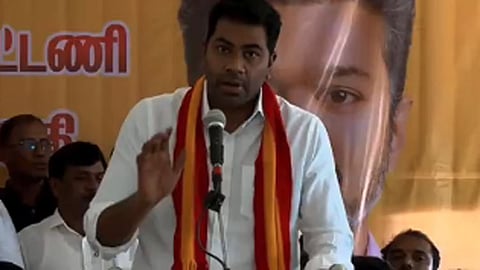 
ஆதவ் அர்ஜுனா நிகழ்ச்சியில் மின் தடை ஏற்பட்டது ஏன்? மின்சார வாரியம் விளக்கம்
