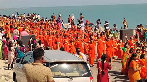 உலக சுற்றுலா தினத்தையொட்டி தனுஷ்கோடியில் ராம யாத்திரை நாட்டியாஞ்சலி விழா 
