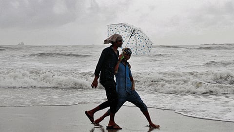 தமிழகத்தில் வடகிழக்கு பருவமழை தொடங்குவது எப்போது? - தனியார் வானிலை ஆய்வாளர் தகவல்