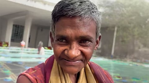 ஒடிசாவில் 35 ஆண்டுகளுக்குப் பின் குடும்பத்தினரிடம் சேர்க்கப்பட்ட பெண்; பச்சை குத்திய அடையாளம் உதவியது  