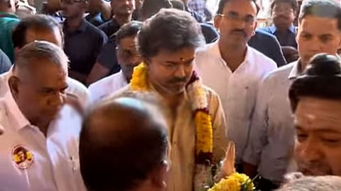 மதுரை நகரம் முழுவதுமே விழாக்கோலம் 