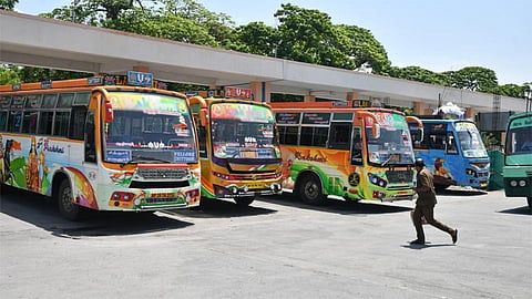 தமிழகத்தில் தனியார் பஸ்கள் வேலைநிறுத்தம் வாபஸ்