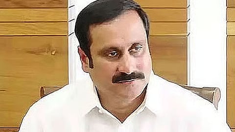தமிழகத்தில் சட்டம்-ஒழுங்கு எங்கே செல்கிறது?... அன்புமணி ராமதாஸ் கேள்வி