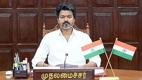 ஆசிய விளையாட்டு: ஸ்குவாஷ் ஆண்கள் குழுப் பிரிவில் வெண்கலம் வென்ற இந்திய அணி - முதல்-அமைச்சர் விஜய் வாழ்த்து
