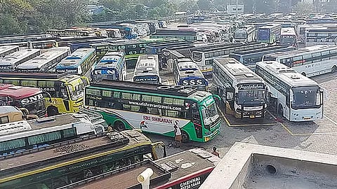 பண்டிகை காலத்தில் ஆம்னி பேருந்துகளில் அதிக கட்டணமா? தமிழகம் முழுவதும் தீவிர வாகனத் தணிக்கை!