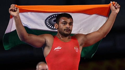 மல்யுத்தத்தில் இந்தியாவுக்கு வெண்கலம்: தொடர்ச்சியாக 2-வது ஆசிய விளையாட்டு பதக்கம் வென்று தீபக் பூனியா சாதனை