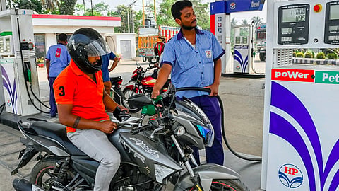 சென்னையில் இன்றைய  பெட்ரோல், டீசல் விலை நிலவரம்

