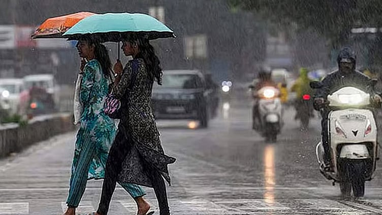 தமிழகத்தில் 3 மாவட்டங்களில் இன்று கனமழைக்கு வாய்ப்பு