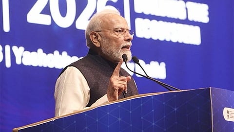 திறனை தொடர்ந்து வளர்த்துக்கொள்ளுங்கள்; இளைஞர்களுக்கு பிரதமர் மோடி அறிவுரை

