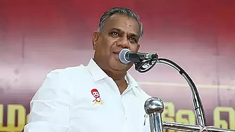 தமிழக ஊரக வளர்ச்சி மற்றும் நீர்வளத்துறை அமைச்சர் ஆனந்த்