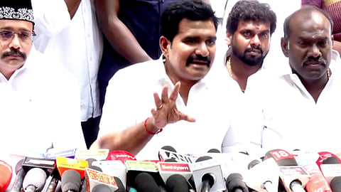 கரப்பான்பூச்சி ஜனதா கட்சியின் போராட்டத்திற்கு ஆதரவா? - அமைச்சர் நிர்மல் குமார் பதில்