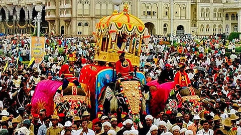 மைசூருவில் தசரா விழா இன்று கோலாகல தொடக்கம்