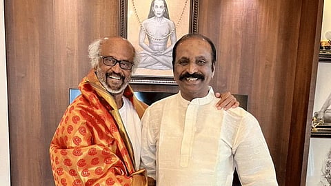 வேலை நடக்கிறது; விரைவில் .. ரஜினிகாந்தை சந்தித்த வைரமுத்து பதிவு