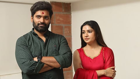 கருணாஸ் - வெற்றி இணைந்து மிரட்டும் கிரைம் திரில்லர் “ரேவன்” 