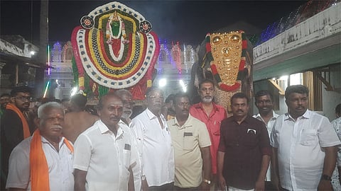 நவராத்திரி விழா: வெள்ளி காமதேனு வாகனத்தில் பவனி வந்த கன்னியாகுமரி பகவதி அம்மன்