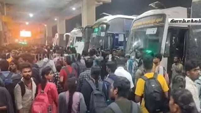 ஆயுத பூஜை தொடர் விடுமுறை: ரெயில், பஸ் நிலையங்களில் அலைமோதிய பயணிகள் கூட்டம்