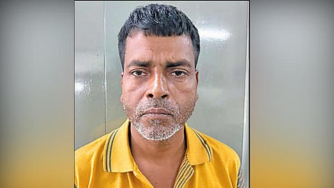 சென்னையில் கைது செய்யப்பட்ட கமில் போக்ஸ்.