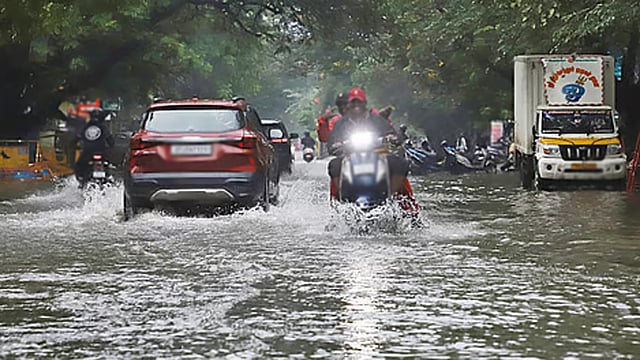 சென்னையை புரட்டிப்போட்ட மழை: இன்றும் கொட்டப்போகும் கனமழை; எங்கெல்லாம் தெரியுமா..?