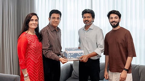 அனிருத் - காவ்யா மாறன் திருமணம்: விஜய்க்கு அழைப்பு விடுத்த கலாநிதி மாறன்!