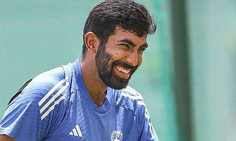 பும்ராவை அனைத்து வகை கிரிக்கெட்டிலும் விளையாட வைக்கக் கூடாது – ரவி சாஸ்திரி