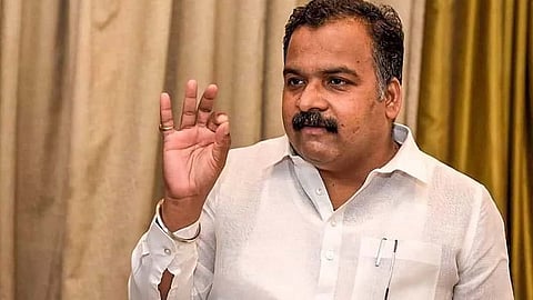 இளைஞர்களின் உழைப்பை சுரண்டுவதுதான் பா.ஜ.க.வின் சாதனையா..? - மாணிக்கம் தாகூர் கேள்வி
