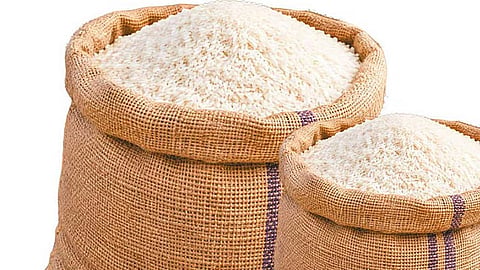 தமிழ்நாடு முழுவதும் கிலோ ரூ.30-க்கு சன்னரக அரிசி விற்பனை