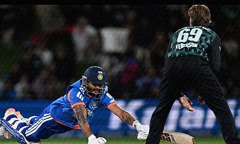 இன்னும் ஒரு விக்கெட்வீழ்த்தியிருந்தால்... சான்ட்னர் 
