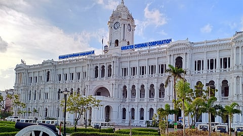 டெங்கு தடுப்பு நடவடிக்கை: சென்னையில் 35 ஆயிரம் கிலோ தேவையற்ற பொருட்கள் அகற்றம்