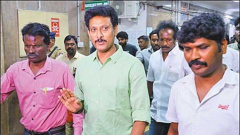 அன்பில் மகேஷை காவலில் எடுத்து விசாரிக்க போலீசார் திட்டம்