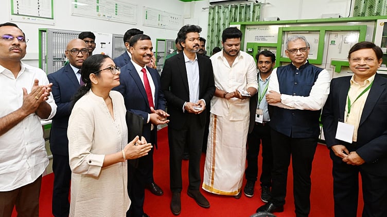 30 அரசு தொழிற்பயிற்சி நிலையங்களில் மேம்பட்ட மின் ஆய்வகங்கள்: முதல்-அமைச்சர் விஜய் திறந்து வைத்தார்