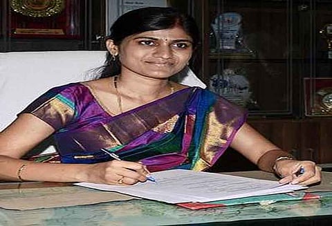 சேலம் மாநகரத்தில் அரசு ஆரம்ப சுகாதார நிலையங்கள் முழுமையாக செயல்பட வேண்டும் குறைதீர்க்கும் கூட்டத்தில் கலெக்டரிடம் மனு