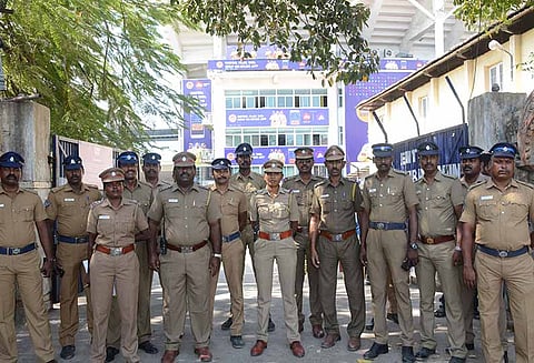 ஐபிஎல் போட்டி: கிரிக்கெட் வீரர்கள் தங்கி இருக்கும் ஓட்டலுக்கு 5 அடுக்கு பாதுகாப்பு