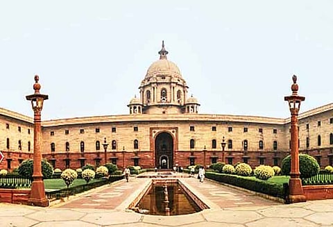 வன்கொடுமை தடுப்பு சட்டம் தொடர்பான சுப்ரீம் கோர்ட்டின் தீர்ப்பு: அவசர சட்டம் கொண்டு வர மத்திய அரசு பரிசீலனை