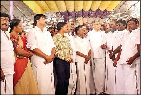 மதுரை மீனாட்சி அம்மன் கோவில் ஆயிரங்கால் மண்டபம் பக்தர்கள் பயன்பாட்டிற்கு நாளை திறப்பு