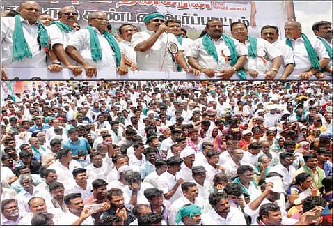 காவல்துறையினர் நடுநிலையோடு செயல்படாவிட்டால் நீதிமன்ற படிக்கட்டுகளில் காத்திருக்க வேண்டிய நிலை ஏற்படும்