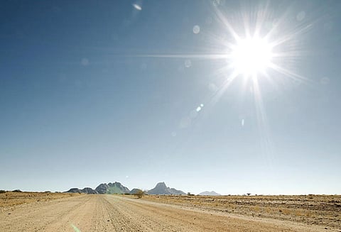 வேலூரில் 106 டிகிரி வெயில் கொளுத்தியது