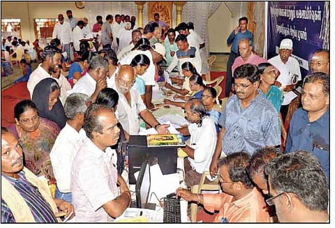 திண்டுக்கல் மாநகராட்சி பகுதியில், அங்கீகரிக்கப்படாத வீட்டுமனைகளை முறைப்படுத்த 172 பேர் விண்ணப்பம்