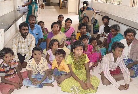 குடியாத்தம் அருகே செங்கல் சூளையில் கொத்தடிமைகளாக இருந்த 22 பேர் மீட்பு