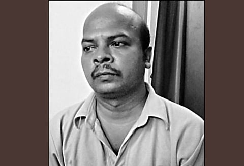 விபத்து நிவாரண நிதியில் ரூ.14 லட்சம் கையாடல் செய்த வருவாய் ஆய்வாளர் கைது