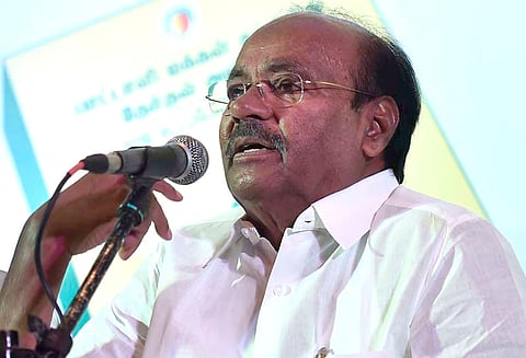 வங்கி சேவைகளுக்கு கட்டணம் வசூலிக்கும் முடிவை கைவிட வேண்டும் டாக்டர் ராமதாஸ் அறிக்கை