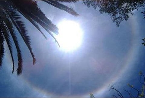 சூரிய ஒளி மூலம் மின்உற்பத்தி செய்யும் சாதனங்கள் வினியோகம்