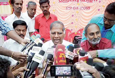 மத்திய, மாநில அரசுகள் உடனே நடவடிக்கை எடுக்க வேண்டும்