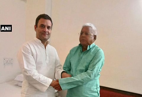 லாலு பிரசாத் யாதவுடன் காங்கிரஸ் தலைவர் ராகுல் காந்தி சந்திப்பு