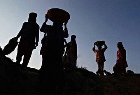 மீண்டும் நூறு நாள் வேலை திட்டம்; கிராம மக்கள் மகிழ்ச்சி